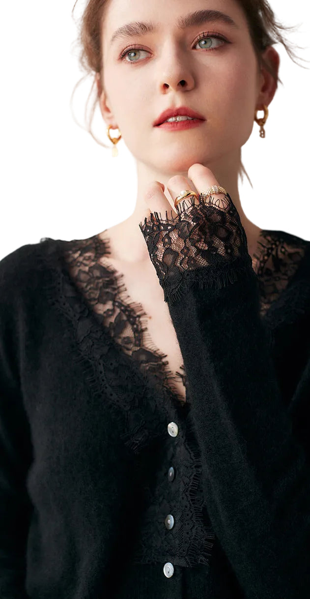 Gilet femme en cachemire à col V bordé de dentelle
