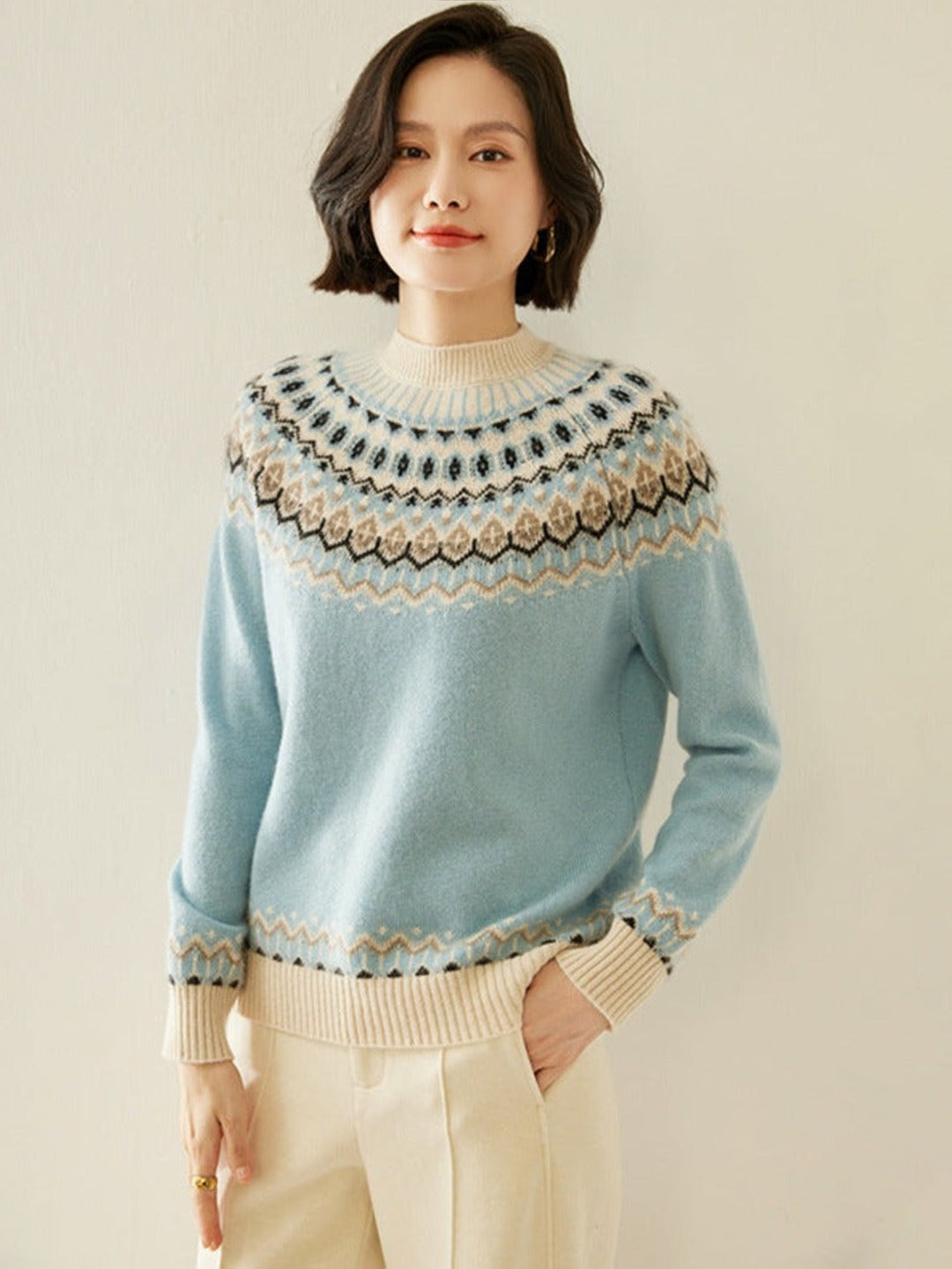 Pull en cachemire à empiècement jacquard, coloris bleu pâle