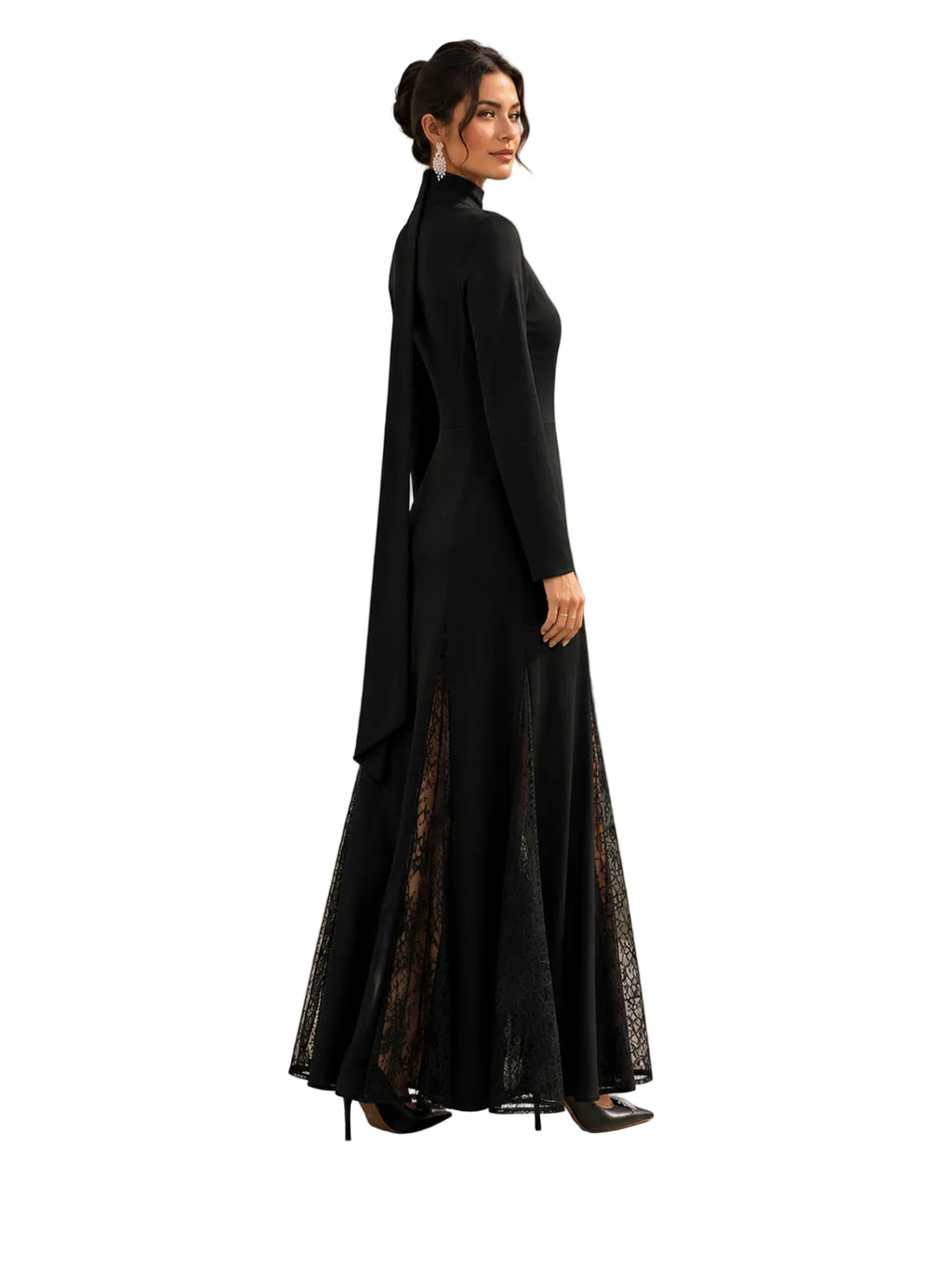 Robe longue noire femme de profil : coupe ajustée et foulard le long du dos
