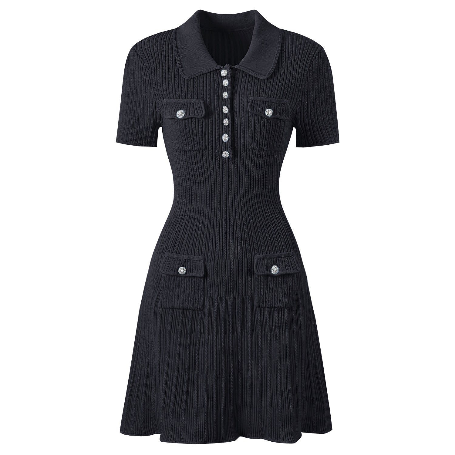 Robe en maille cotelee a col polo, detail du plastron