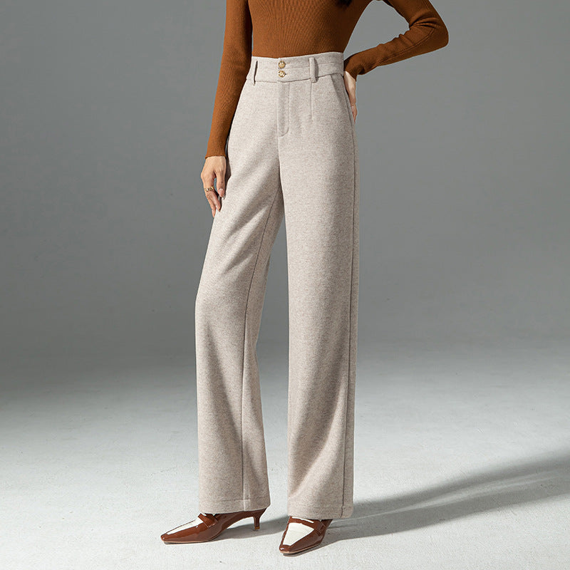 Pantalon droit en laine, tombe de la jambe large