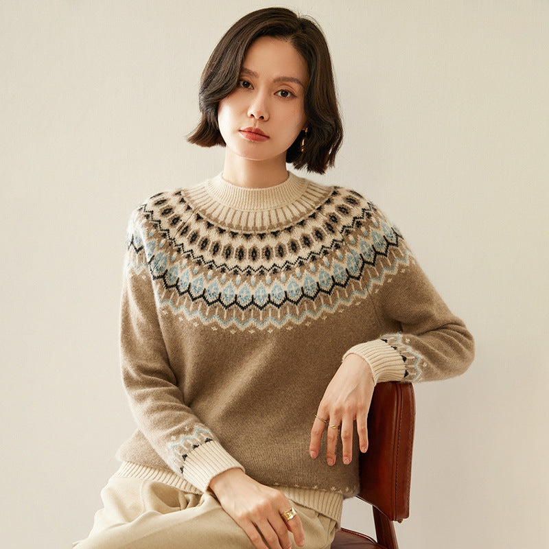Pull en cachemire a empiecement jacquard camel porte, vue de face