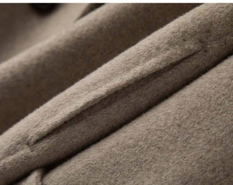 Veste droite femme croisée, coloris brun, détail de la couture